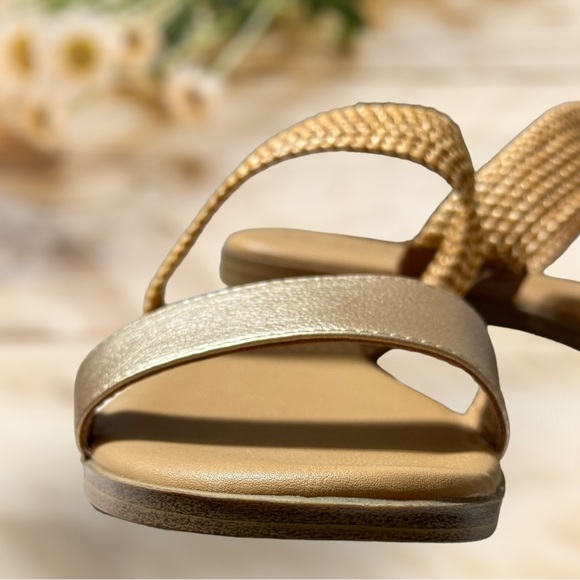 *NWT* LC.Lauren Conrad Sunstone Women's Slide Sandals Size 6.5 Wide - Picture 6 of 7